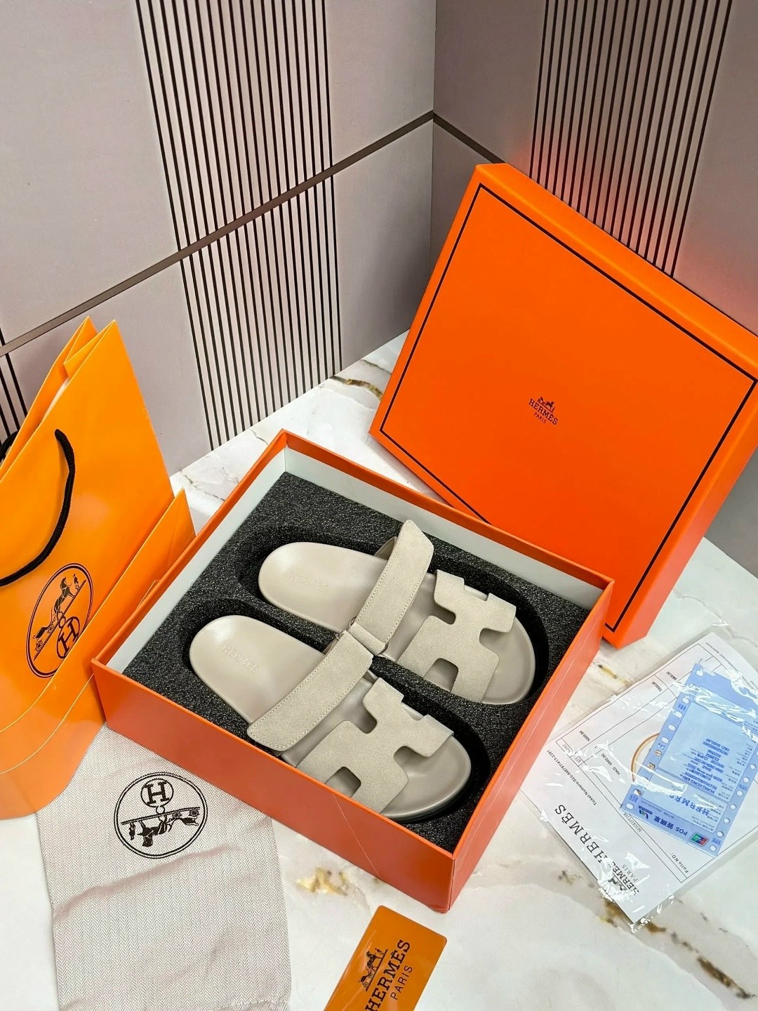 шлепанцы hermes,сандалии hermes,шлепки эрмес,тапочки hermes,шлепки гермес женские