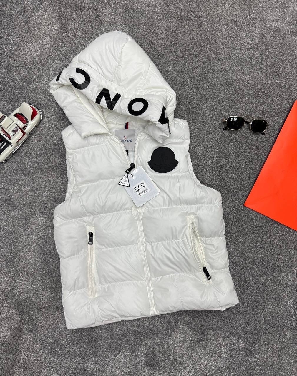жилетка moncler,жилет moncler,жилетка монклер оригинал,монклер жилетка,жилет монклер мужской