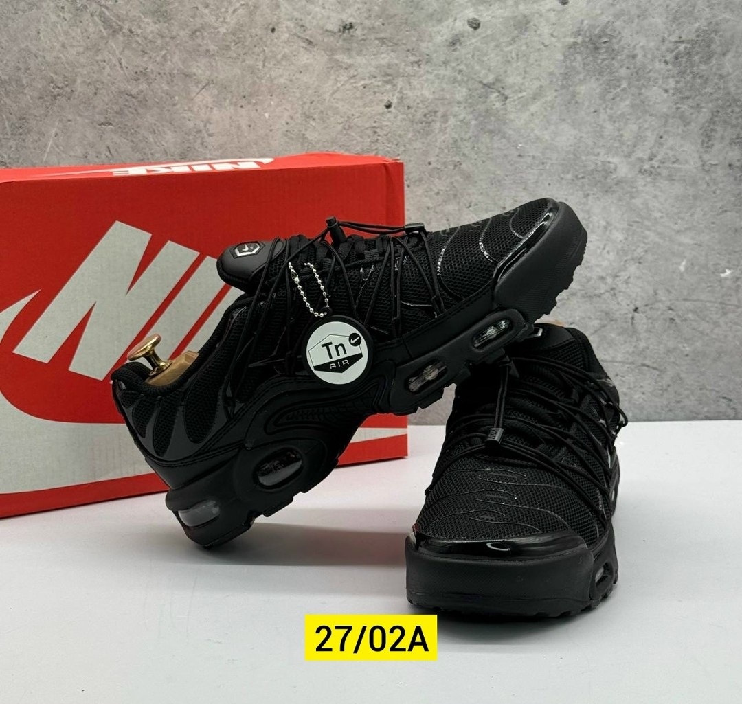 кроссовки nike air max plus tn,спортивные кроссовки унисекс nike air max plus tn черные,мужские кроссовки nike air max tn plus,кроссовки nike air max tn plus terrascape,кроссовки мужские nike air max