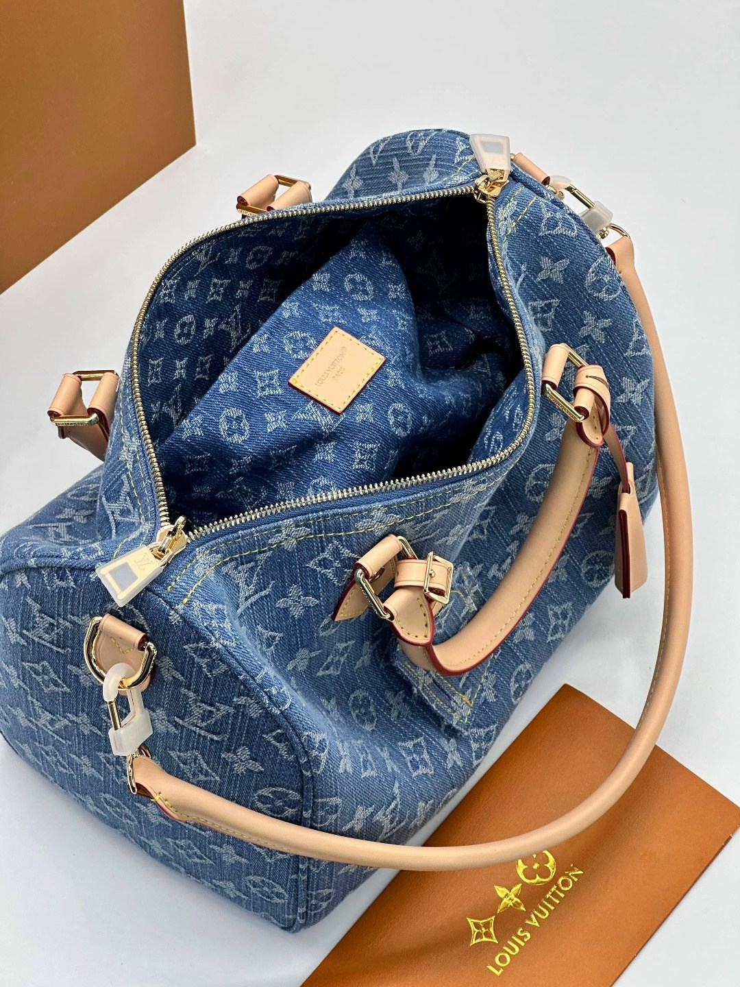 louis vuitton сумки,женская сумка louis vuitton,louis vuitton сумка на плечо,сумка луи виттон через плечо,сумка