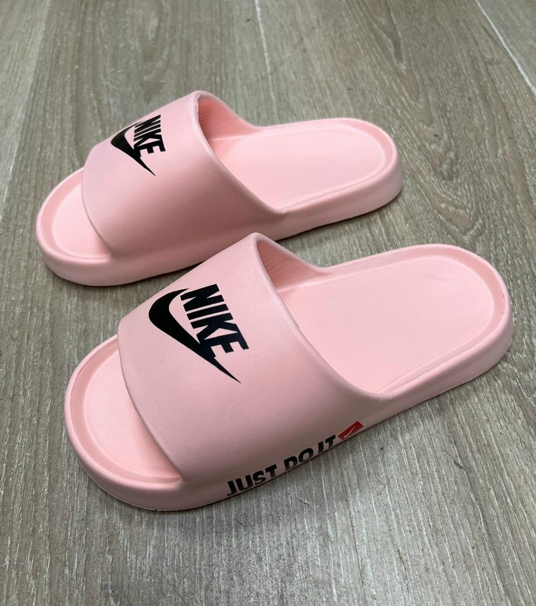 ,шлепанцы женские,шлепки женские,женские тапки,шлепанцы nike