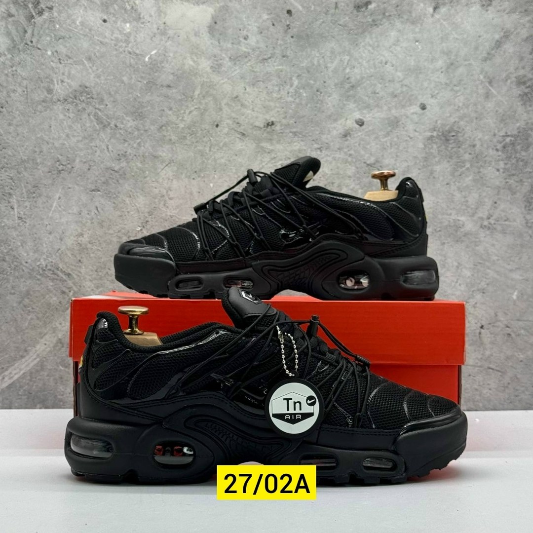 кроссовки nike air max plus tn,спортивные кроссовки унисекс nike air max plus tn черные,мужские кроссовки nike air max tn plus,кроссовки nike air max tn plus terrascape,кроссовки мужские nike air max