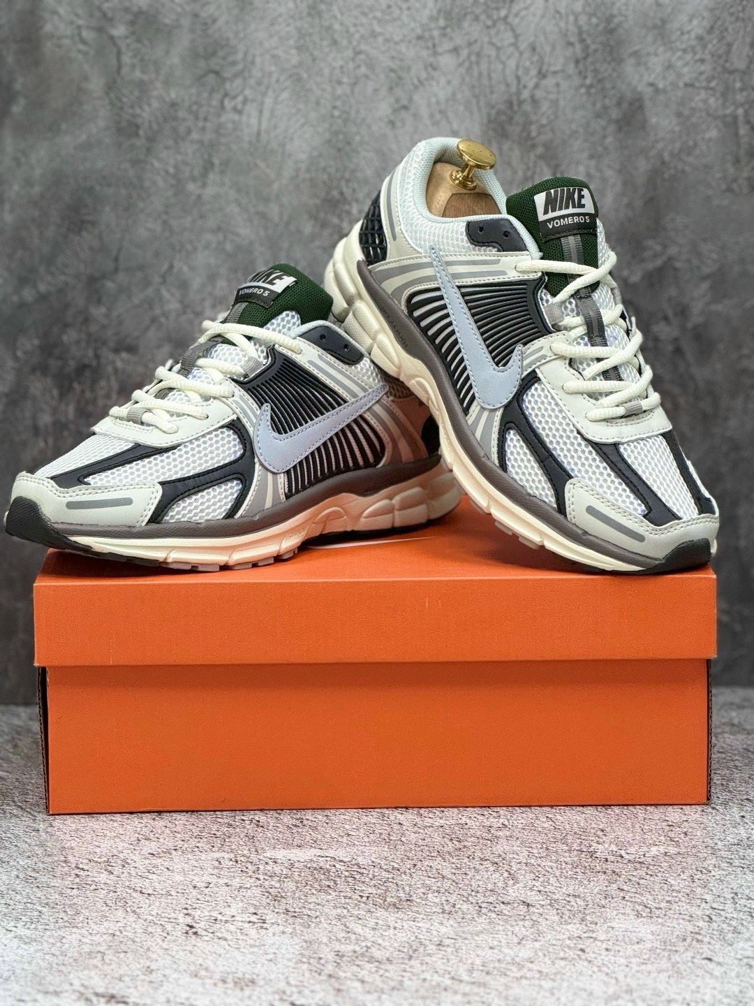 кроссовки nike zoom vomero 5,кроссовки nike air zoom vomero 5,nike air zoom vomero 5,кроссовки nike air zoom vomero,кроссовки nike