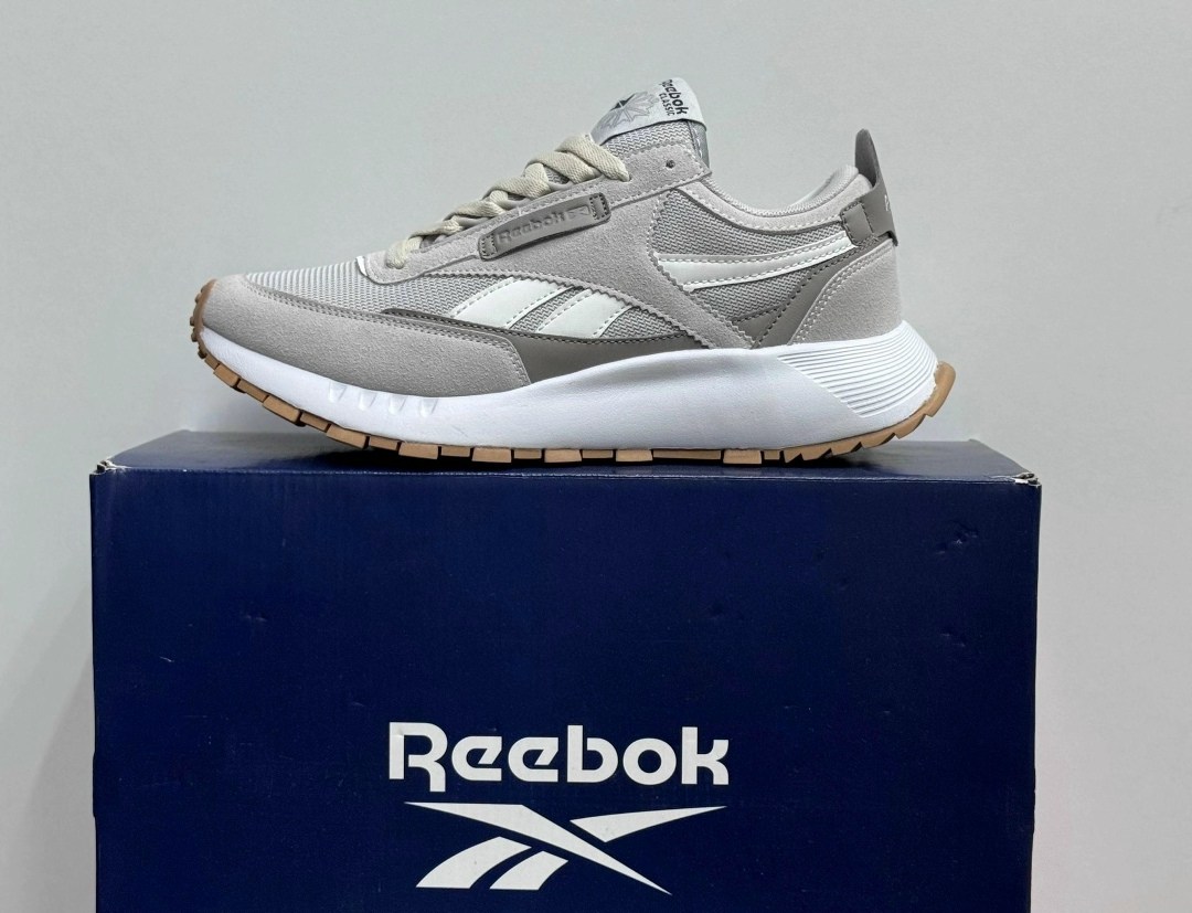 кроссовки reebok,reebok classic leather legacy,кроссовки reebok classic leather legacy,мужские кроссовки reebok,черные кроссовки reebok