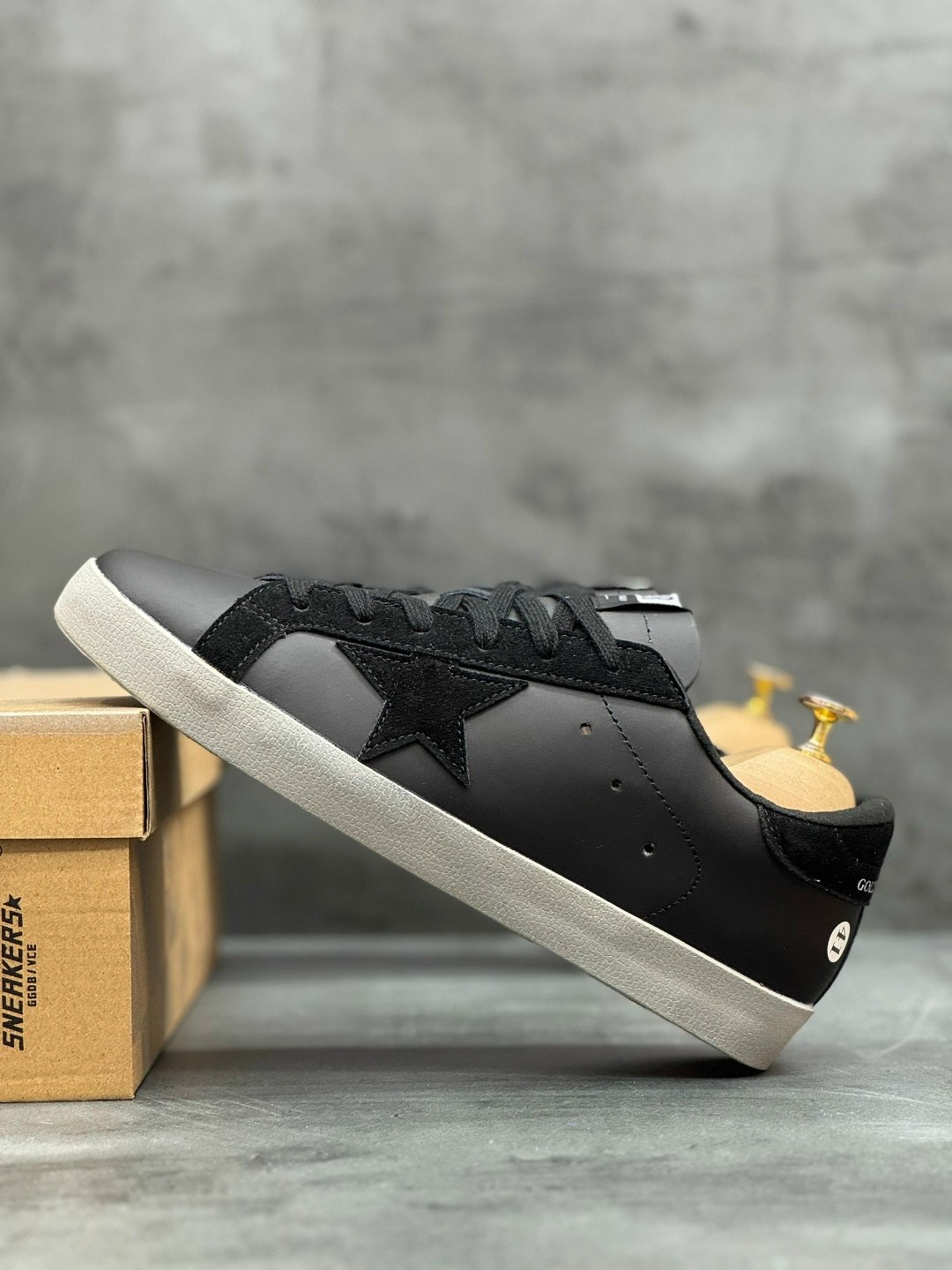 кроссовки golden goose,кроссовки super-star classic golden goose,,кожаные кроссовки golden goose super star,golden goose superstar кеды мужские