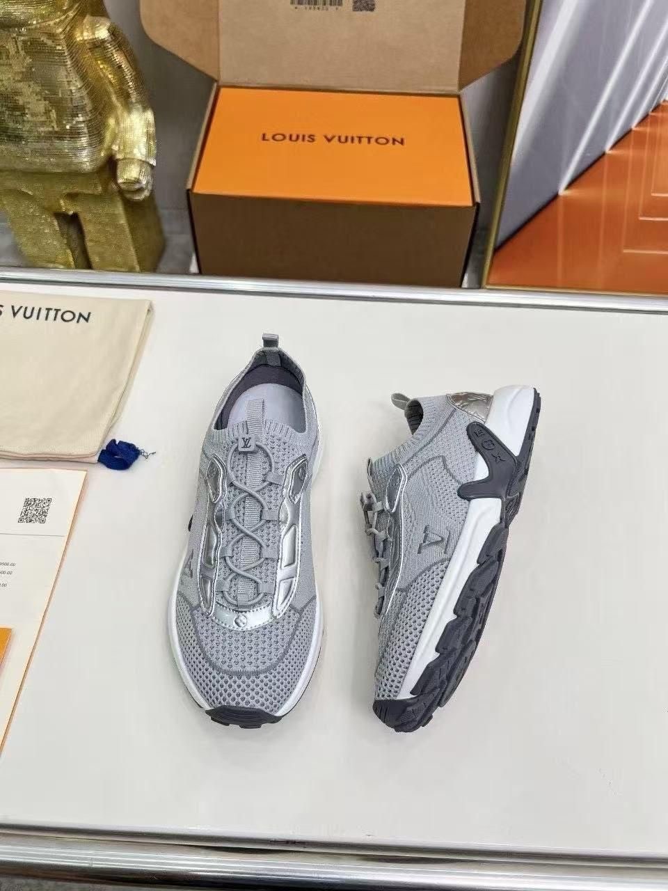 кроссовки женскиe,кроссовки,кроссовки louis vuitton,кроссовки женские louis vuitton,кроссовки для женщин