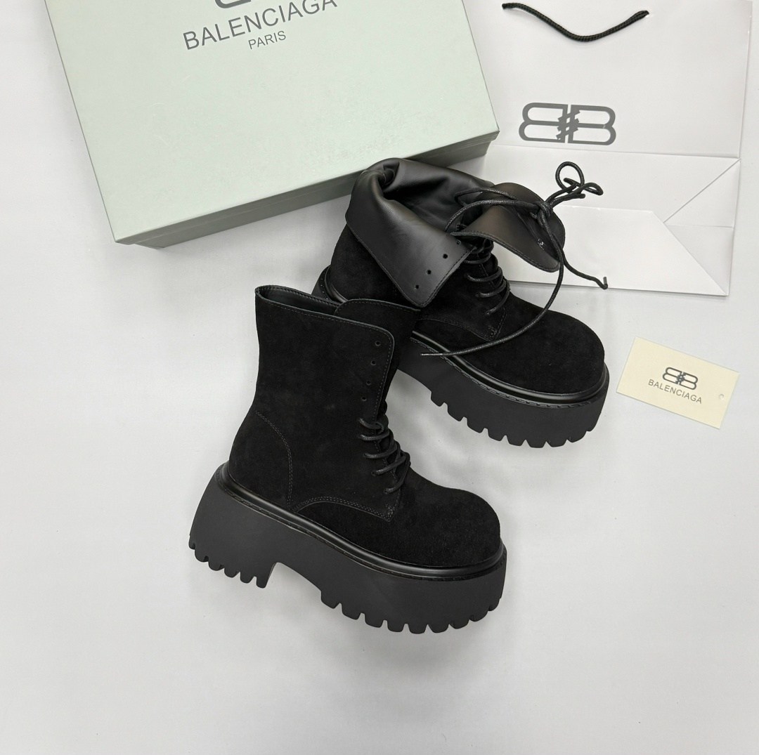 ботинки balenciaga,balenciaga женские кожаные ботинки balenciaga чёрного цвета,,ботинки баленсиага,balenciaga женские кожаные ботинки чёрного цвета