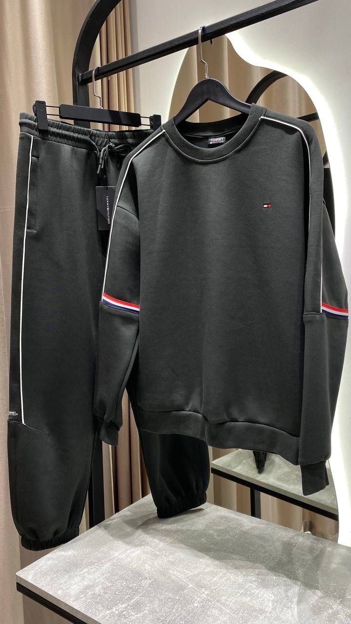 свитшот томми хилфигер черный,tommy hilfiger tommy hilfiger,мужские свитшоты,свитшот мужской tommy hilfiger,томми хилфигер свитер черный