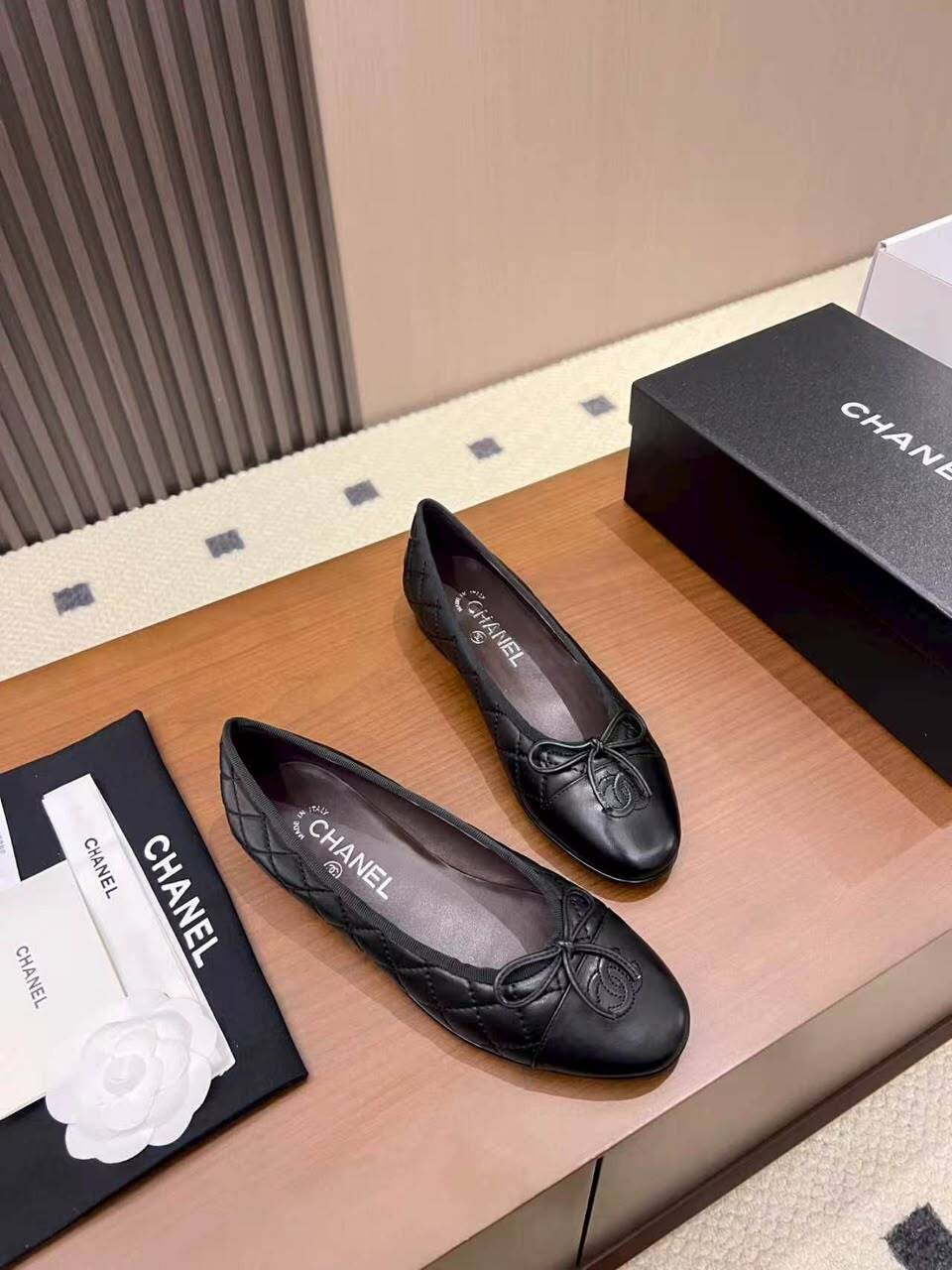 балетки шанель,балетки chanel,женские кожаные балетки chanel 2026-2026 черные,балетки chanel 2026,балетки шанель люкс копия