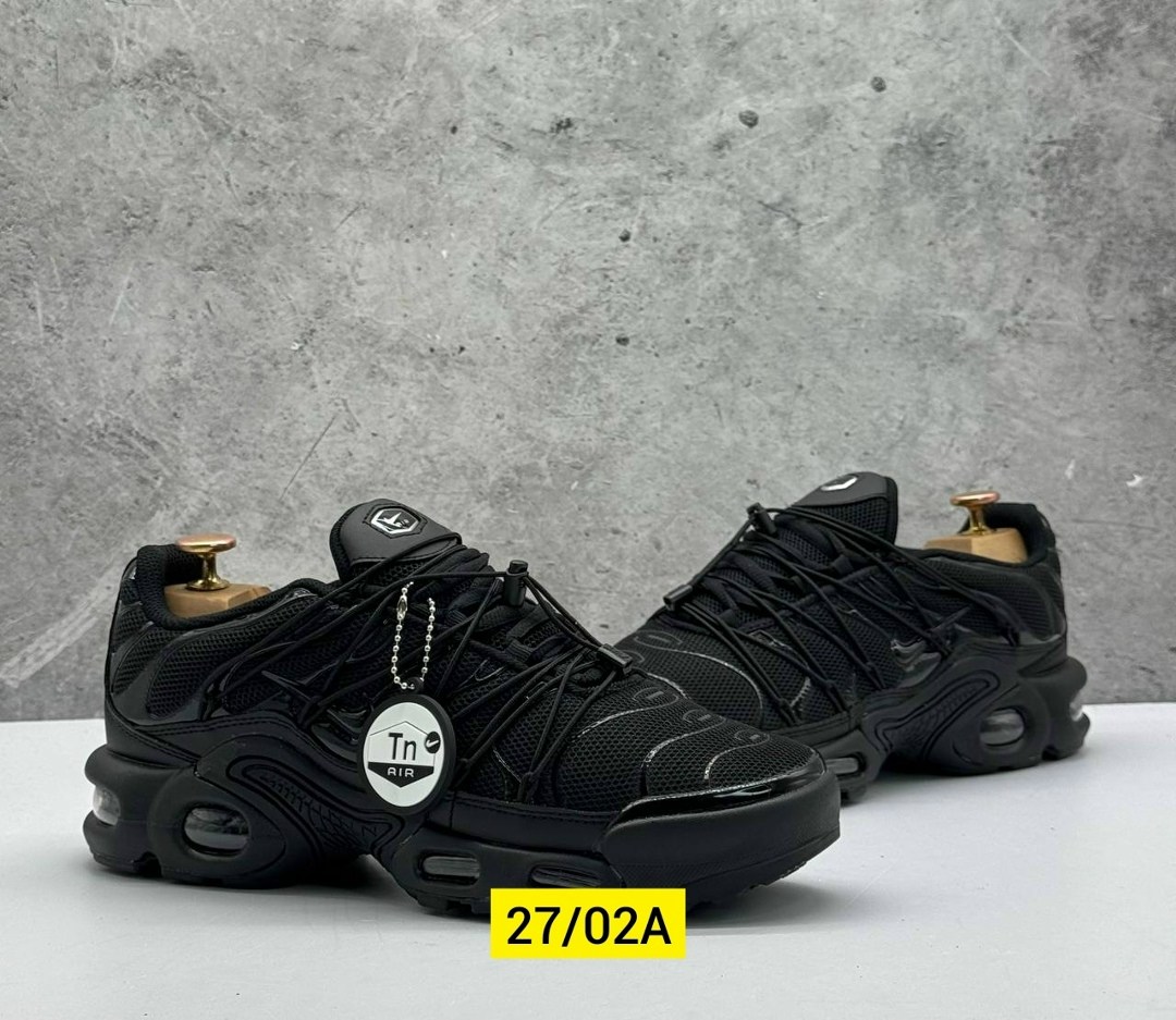 кроссовки nike air max plus tn,спортивные кроссовки унисекс nike air max plus tn черные,мужские кроссовки nike air max tn plus,кроссовки nike air max tn plus terrascape,кроссовки мужские nike air max