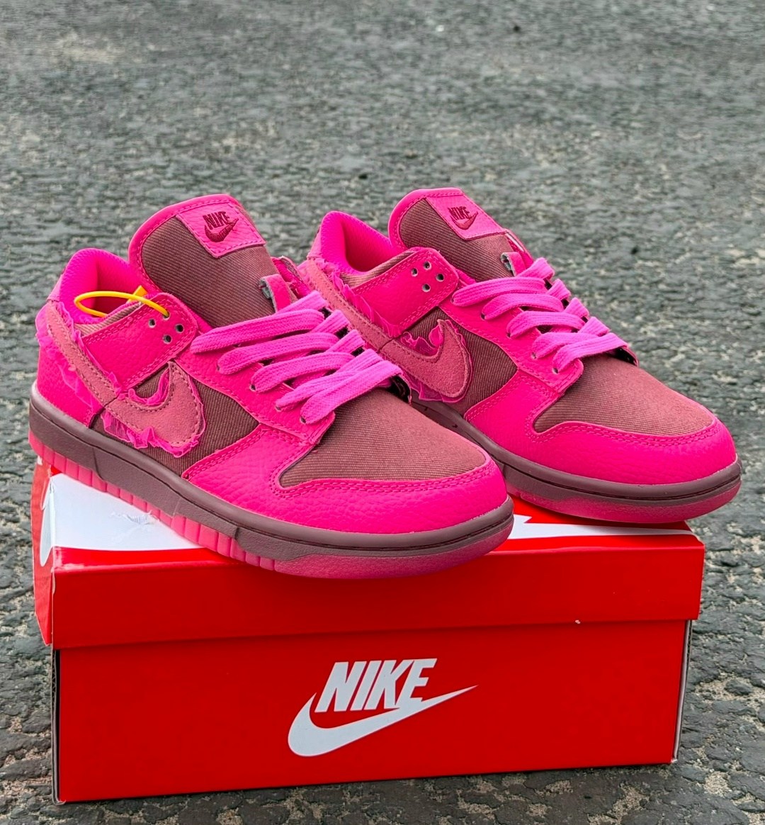 nike dunk valentines day 2026,кроссовки женскиe,nike dunk low,трендовые кроссовки,nike dunk low valentine's day 2026