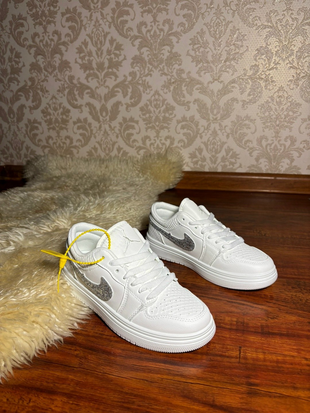 кроссовки,кроссовки женские nike air jordan 1,кроссовки найк джордан,nike air jordan 1 low,кроссовки nike air jordan