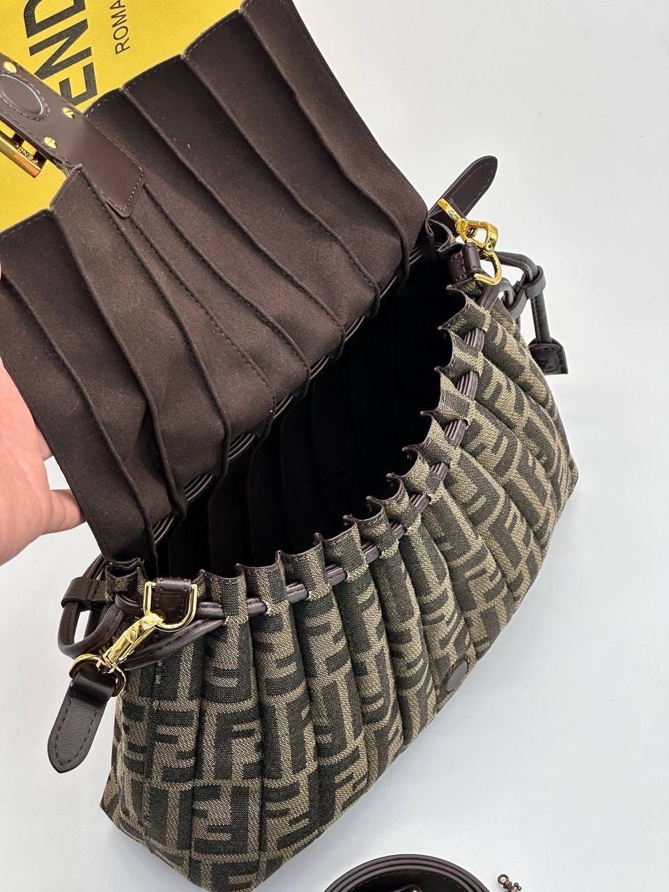 сумка fendi,fendi сумка на плечо,женская сумка fendi,сумка фенди,сумка