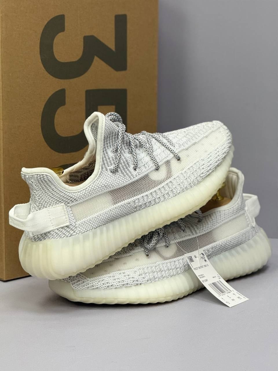 adidas yeezy boost 350 v 2,adidas yeezy boost,adidas yeezy boost 350,adidas yeezy boost 350 v2 static,adidas yeezy 350