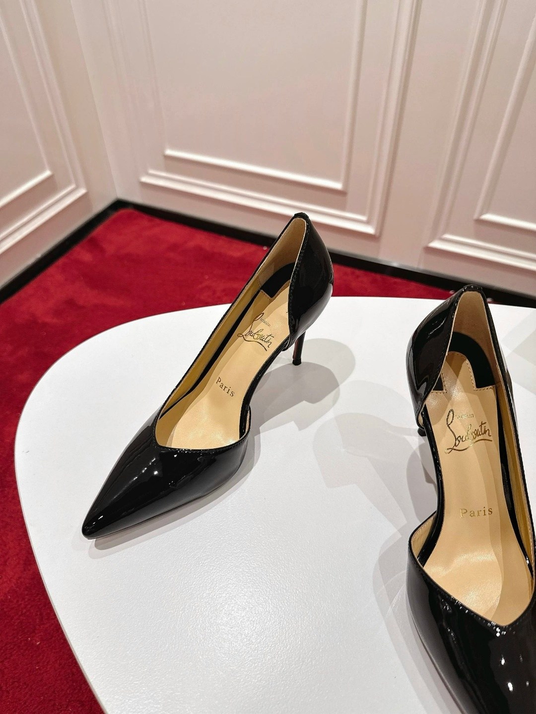 christian louboutin туфли,туфли женские,лакированные туфли женские,туфли louboutin,туфли лодочки женские