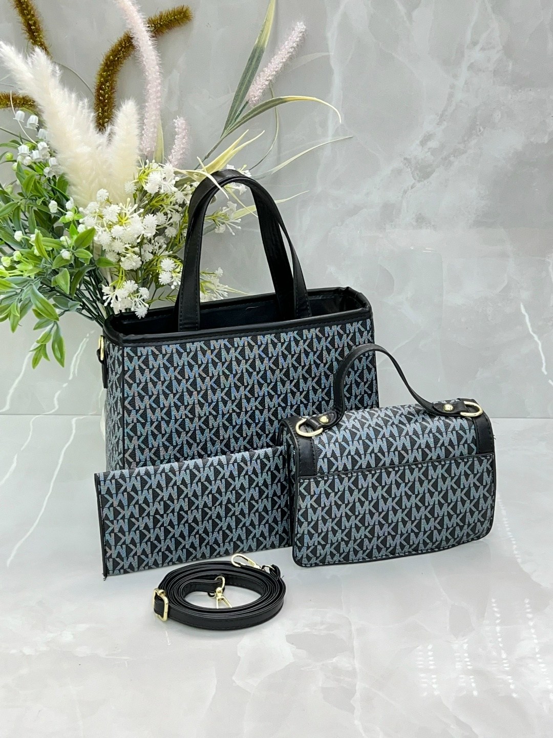 сумка женская michael kors,сумка,сумка michael kors,модная сумка,женская сумка большая стильная michael kors