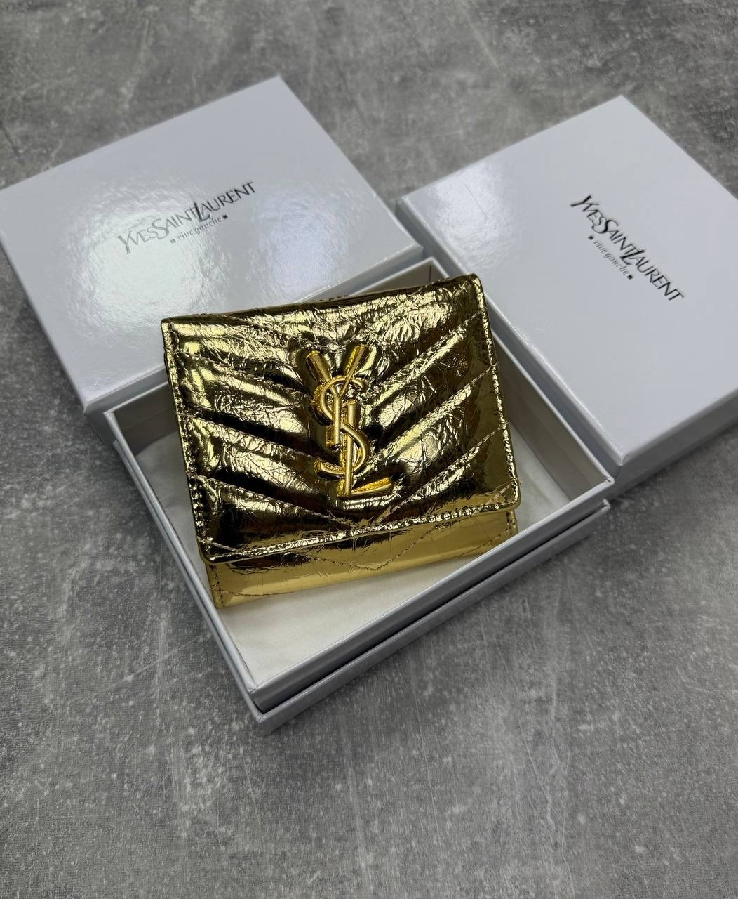 кошелек saint laurent,кошелек сен лоран,кошелек сен лоран черный,кожаный кошелек saint laurent,yves saint laurent кошелек