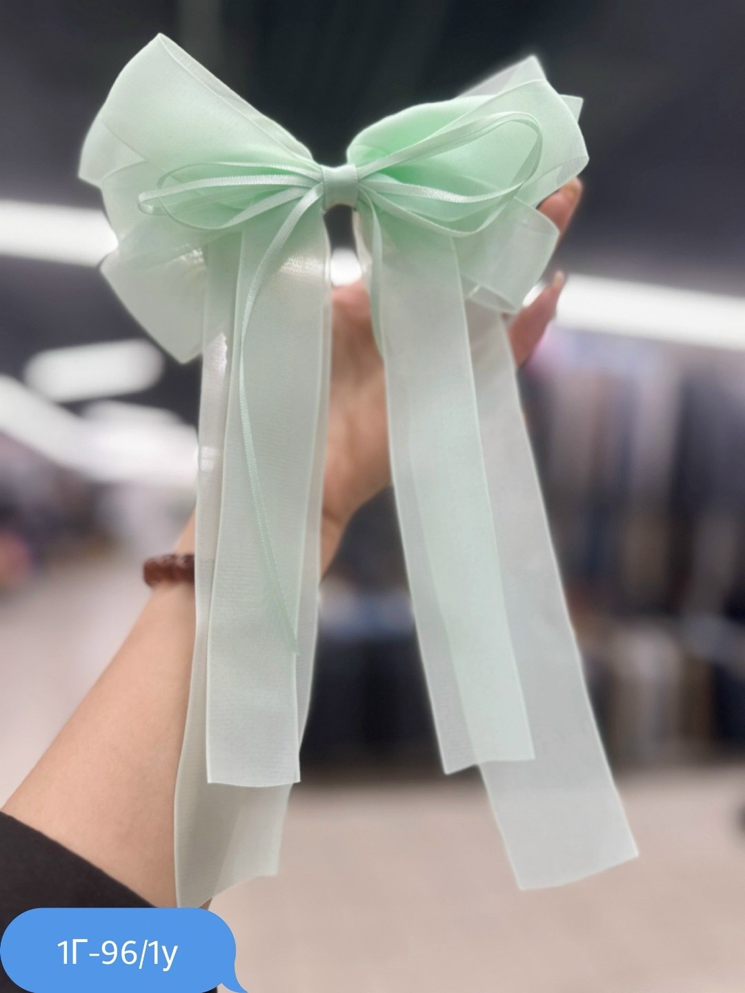 заколка с бантом,заколка для волос с бантом,бант лента,атласный бант,большой бант
