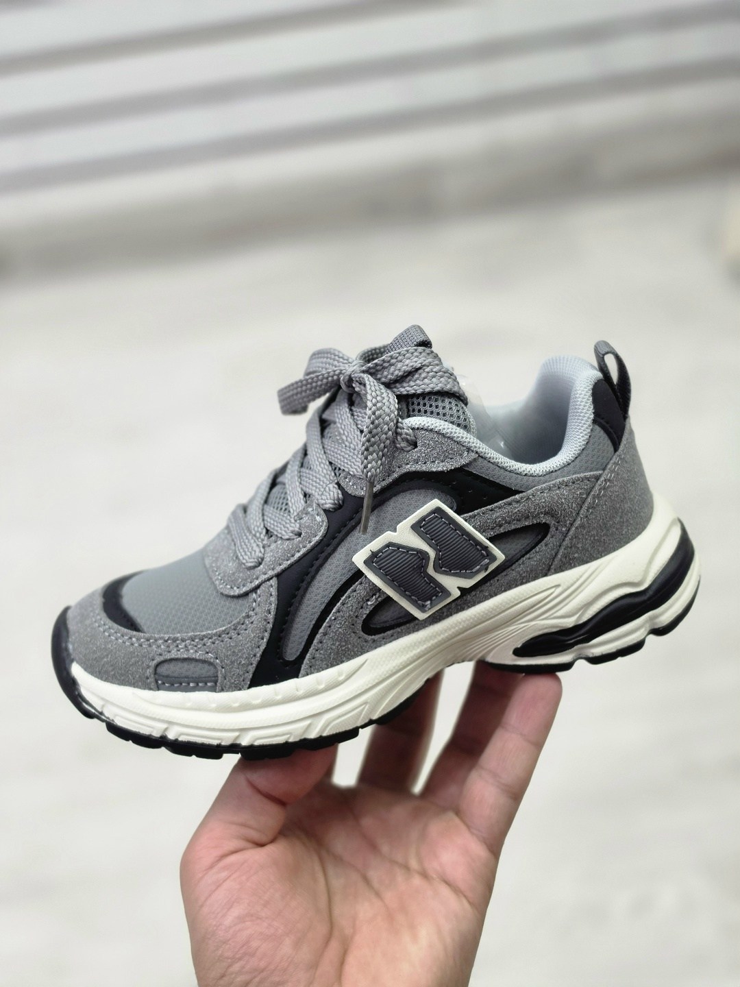 кроссовки,кроссовки adidas yeezy boost 700,adidas yeezy boost 700,повседневные кроссовки,adidas yeezy boost 700 v 2