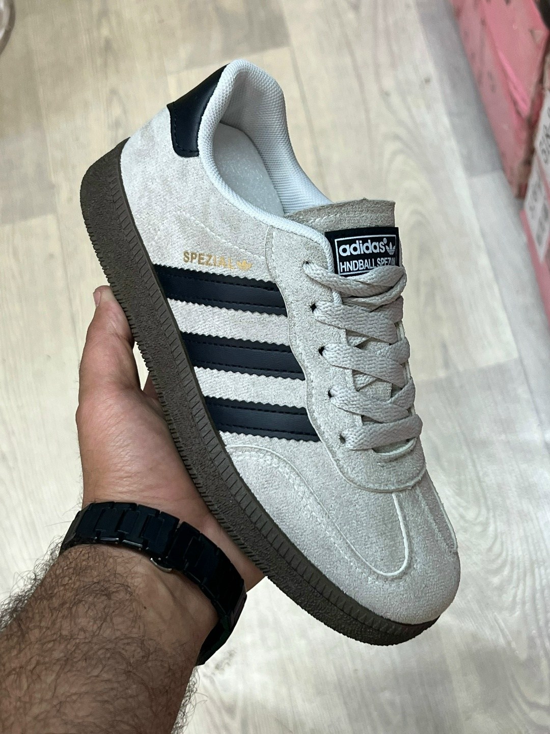 кроссовки adidas,кроссовки adidas spezial,кроссовки мужские adidas,кроссовки adidas samba,