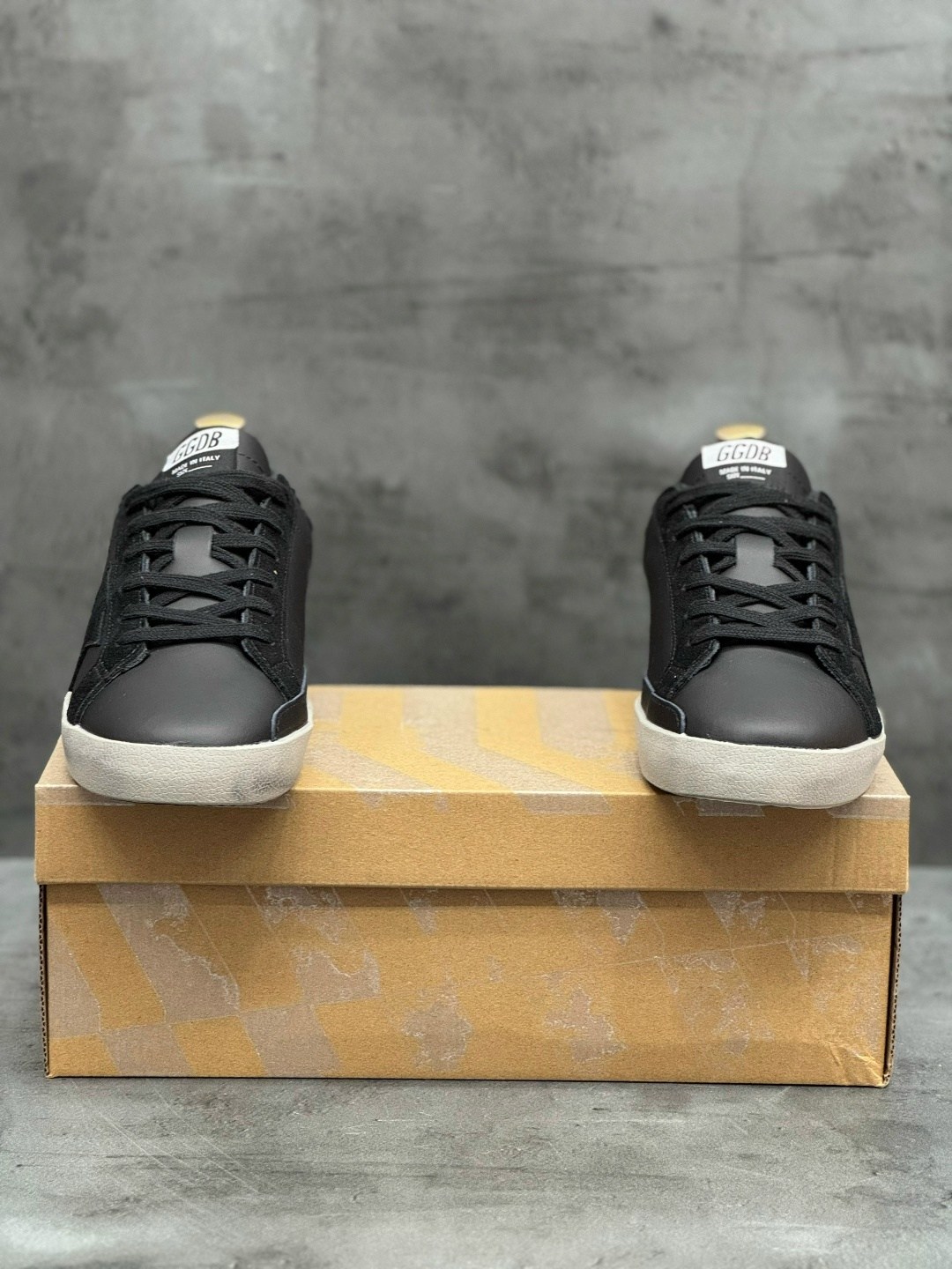 кроссовки golden goose,кроссовки super-star classic golden goose,,кожаные кроссовки golden goose super star,golden goose superstar кеды мужские