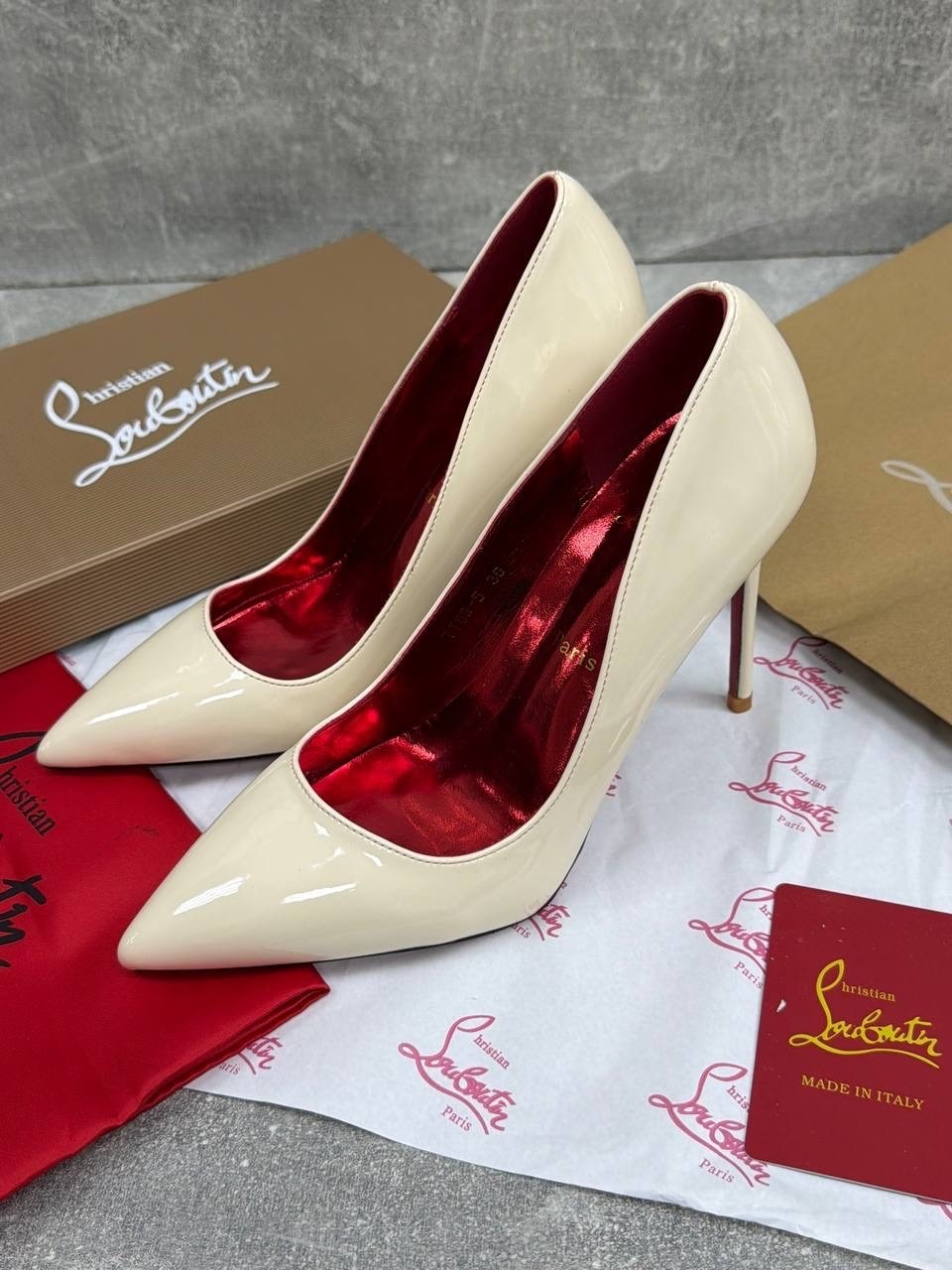 ,туфли christian louboutin,christian louboutin женские туфли на высоком,кристиан лабутен туфли,туфли louboutin
