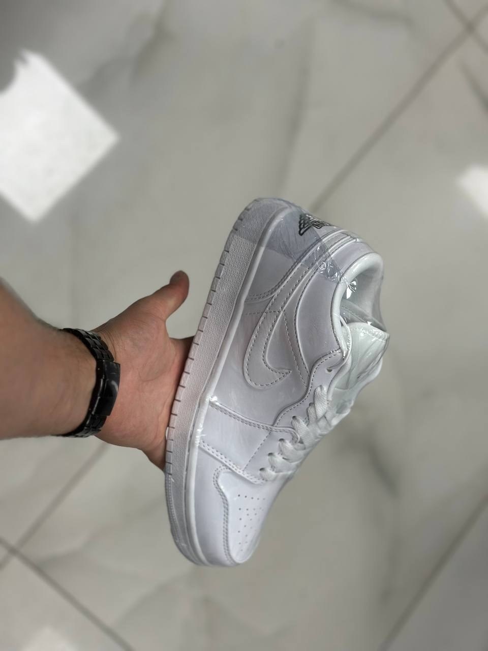 nike air jordan 1 silver,air jordan 1 retro high og,air jordan 1 pure platinum,nike air jordan 1,nike air jordan 1 retro high