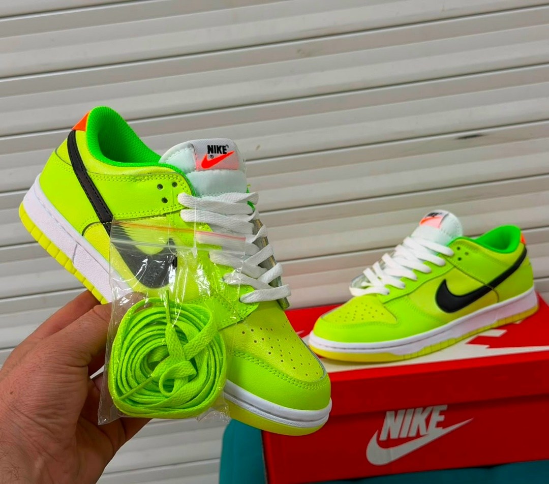 nike sb dunk low,кроссовки,dunk low nike,nike dunk low green,nike dunk low supreme 2026