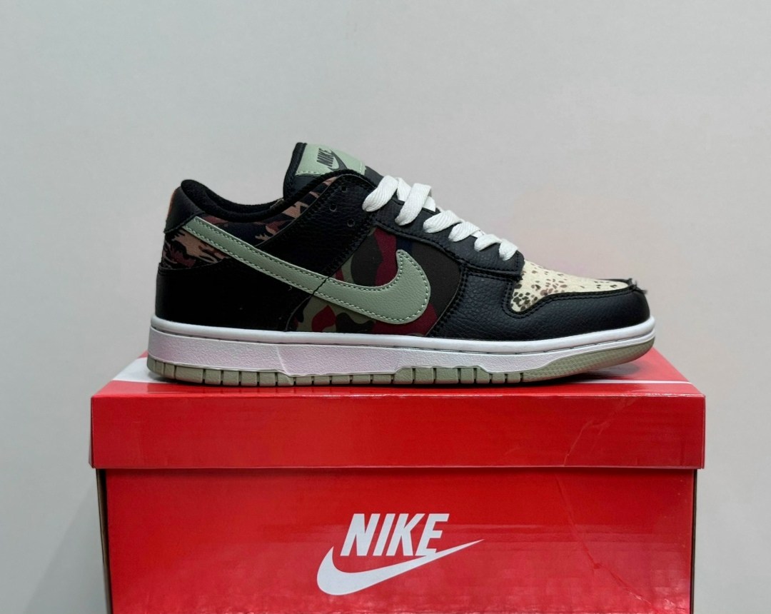 nike sb x supreme dunk low rammellzee,кроссовки nike dunk low sb,dunk low nike,кроссовки,nike sb dunk low