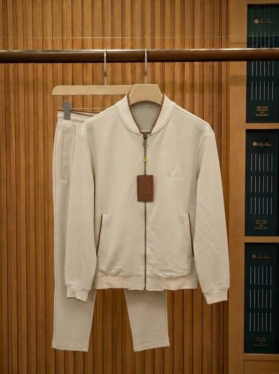 спортивный костюм brunello cucinelli,костюм спортивный loro piana,спортивные костюмы stefano ricci,мужской костюм loro piana