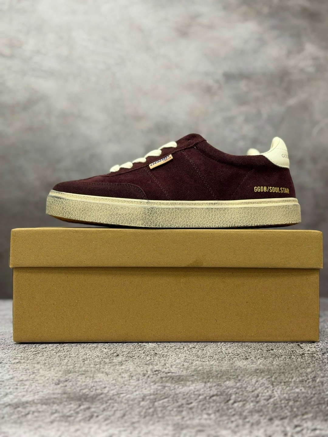 ,замшевые кроссовки,обуви,adidas originals continental 80,бордовые кеды