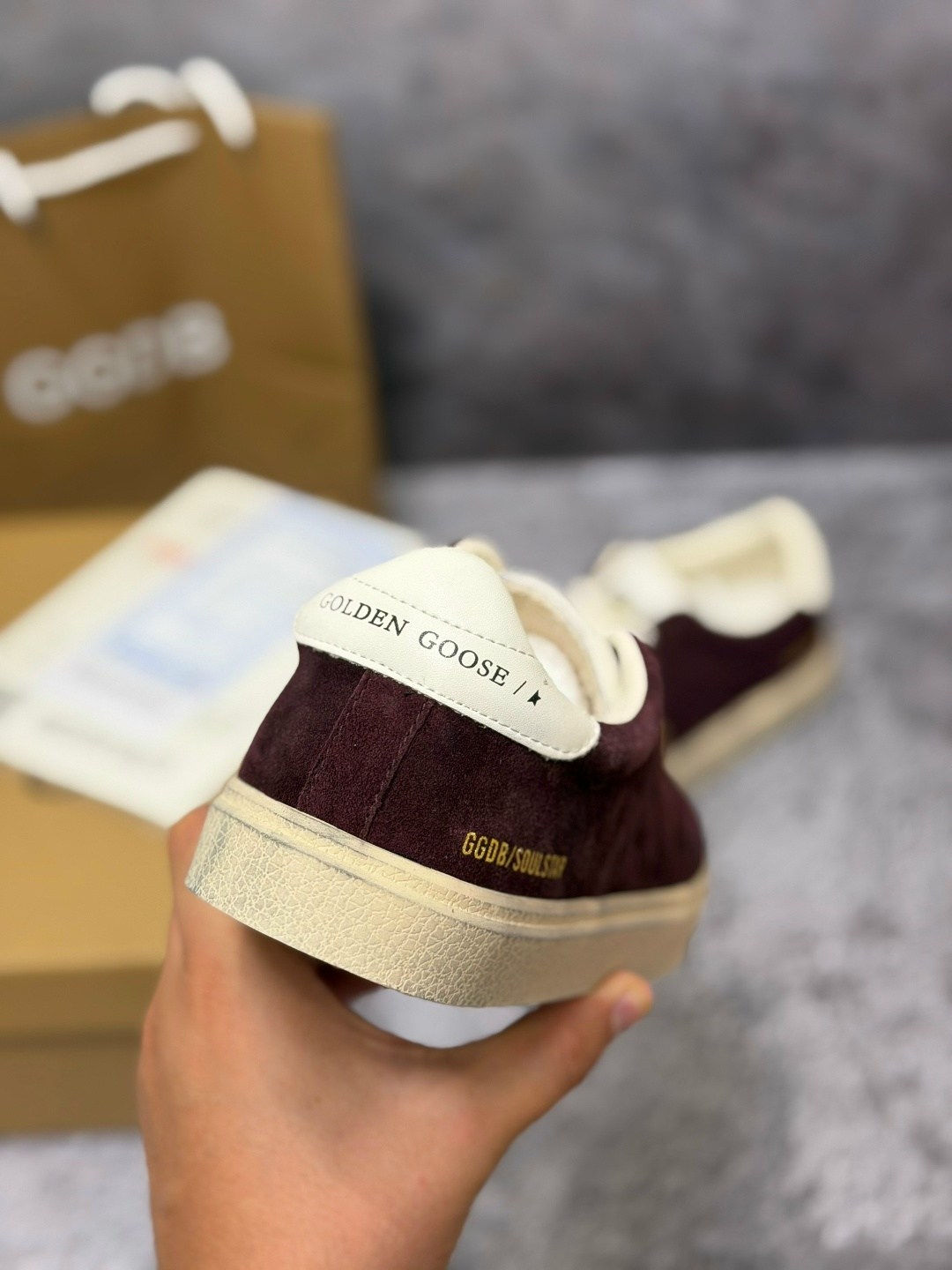 ,замшевые кроссовки,обуви,adidas originals continental 80,бордовые кеды
