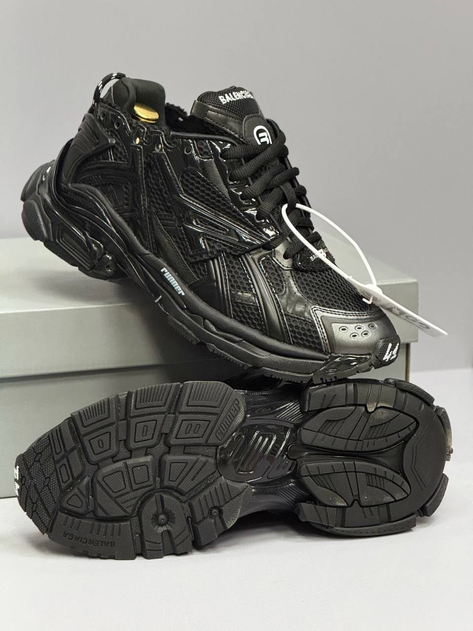 черные мужские кроссовки runner balenciaga,кроссовки balenciaga runner,кроссовки balenciaga under armour x runner sneaker black,кроссовки balenciaga,кроссовки баленсиага раннер