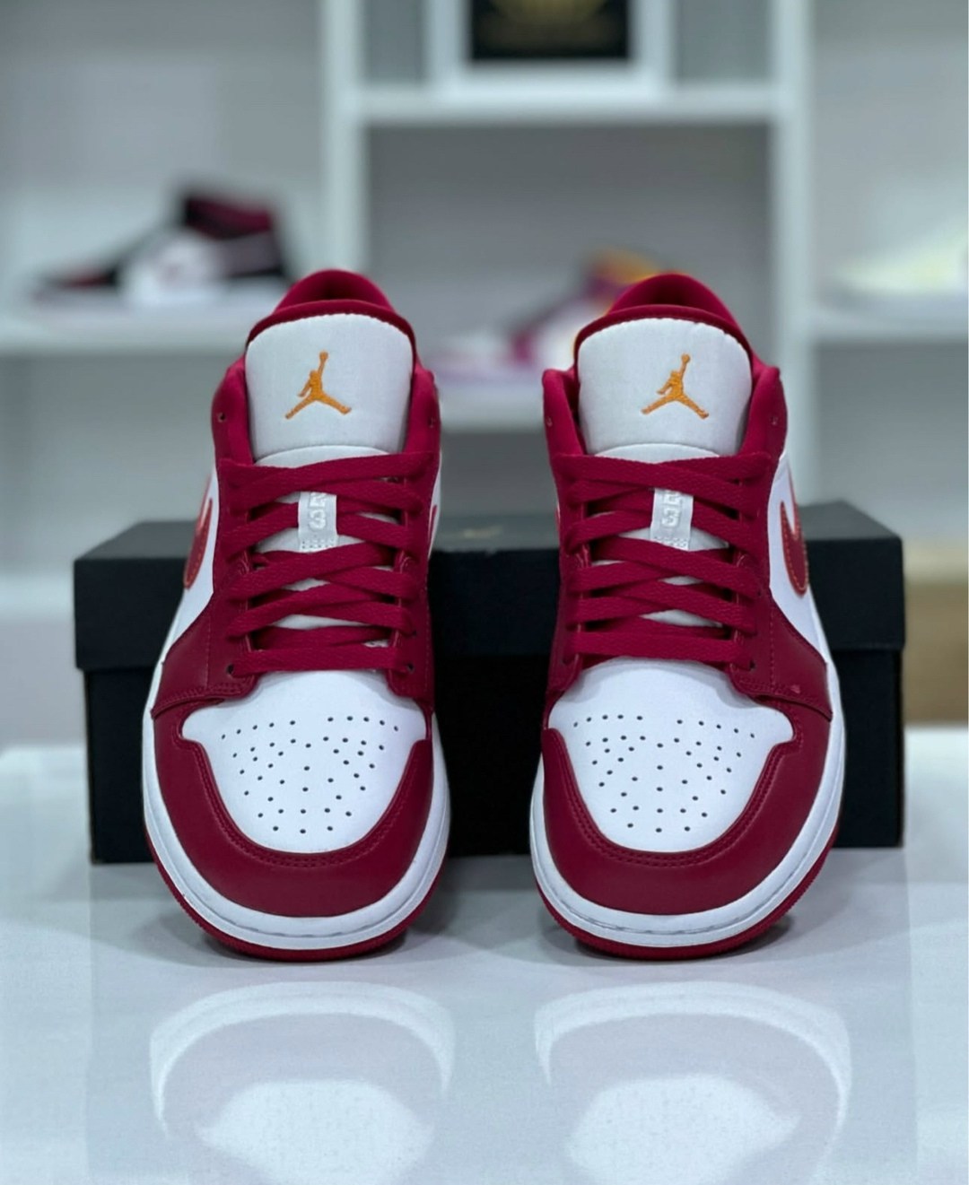 кроссовки кожа, женская,jordan 1 low cardinal red, кроссовки,nike air jordan 1 low