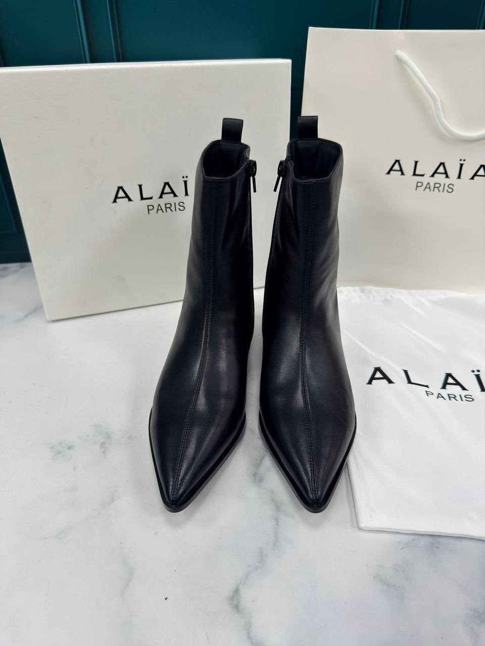 ,ботильоны alaia,ботильоны женские,женская ,модные ботильоны