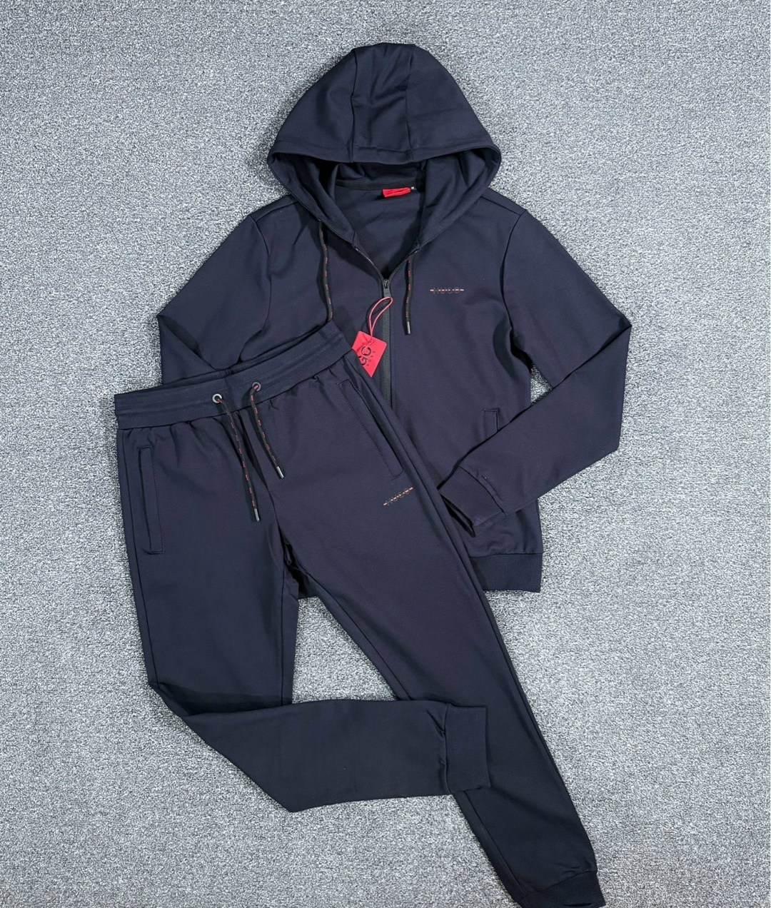 спортивный костюм tommy hilfiger,мужской спортивный костюм на флисе tommy hilfiger,спортивный костюм kiton,спортивный костюм hugo boss,tommy hilfiger спортивный костюм мужской