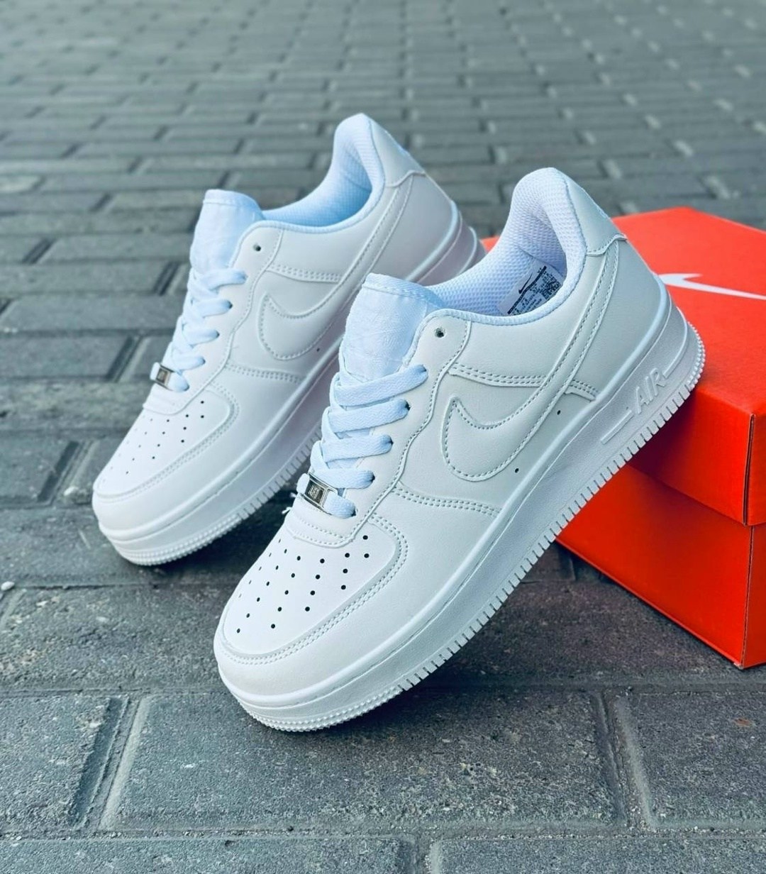 кроссовки nike air force 1 форсы белые кеды,кроссовки nike air force,кроссовки nike женские,кроссовки nike air force 1,кроссовки nike air force 1 белые мужские