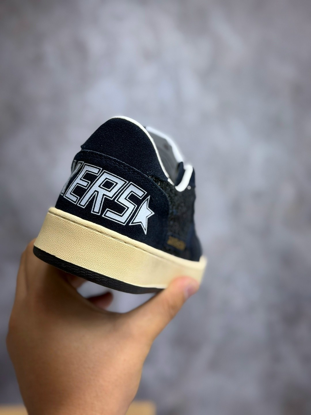 ,кроссовки golden goose, женская,кроссовки филипп плейн мужские,замшевые кеды