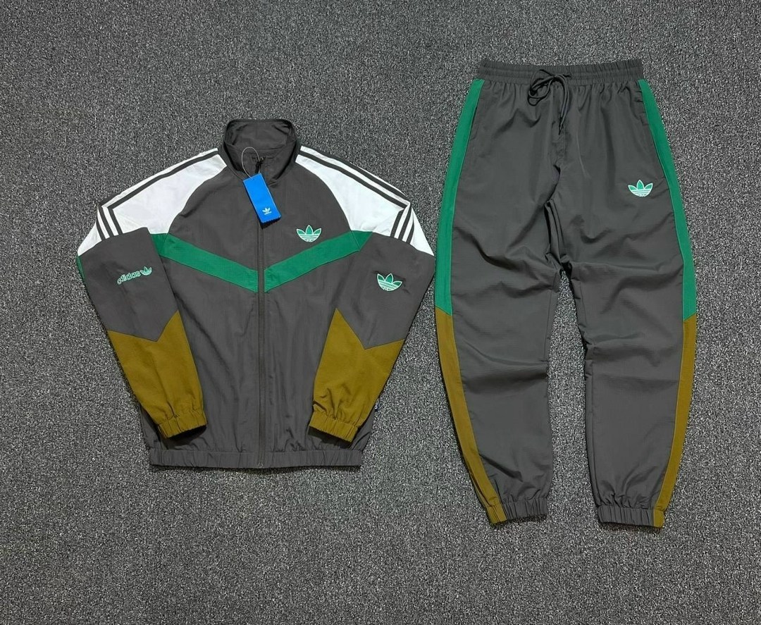 спортивный костюм adidas,мужской спортивный костюм adidas,спортивные костюмы адидас,костюм adidas 90 х,мужской спортивный костюм