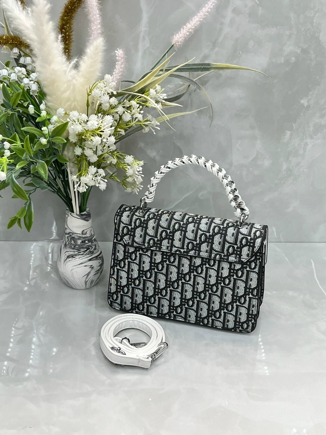сумка кросс боди кристиан диор,сумка dior,сумка диор,сумка,кристиан диор сумка