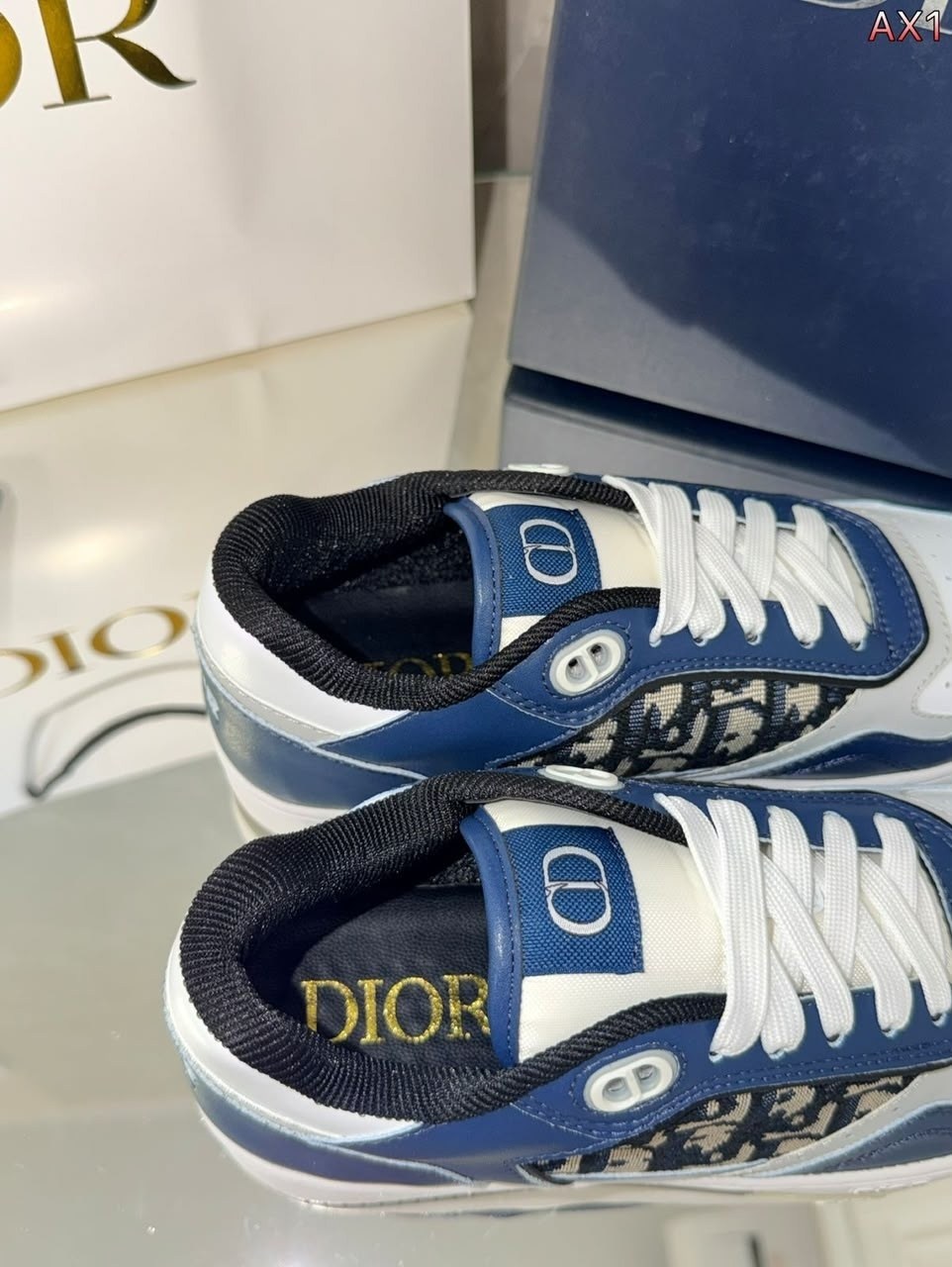 кроссовки dior christian,кроссовки dior,кроссовки dior спортивная  для активного отдыха,кроссовки мужские dior,кроссовки christian dior b27