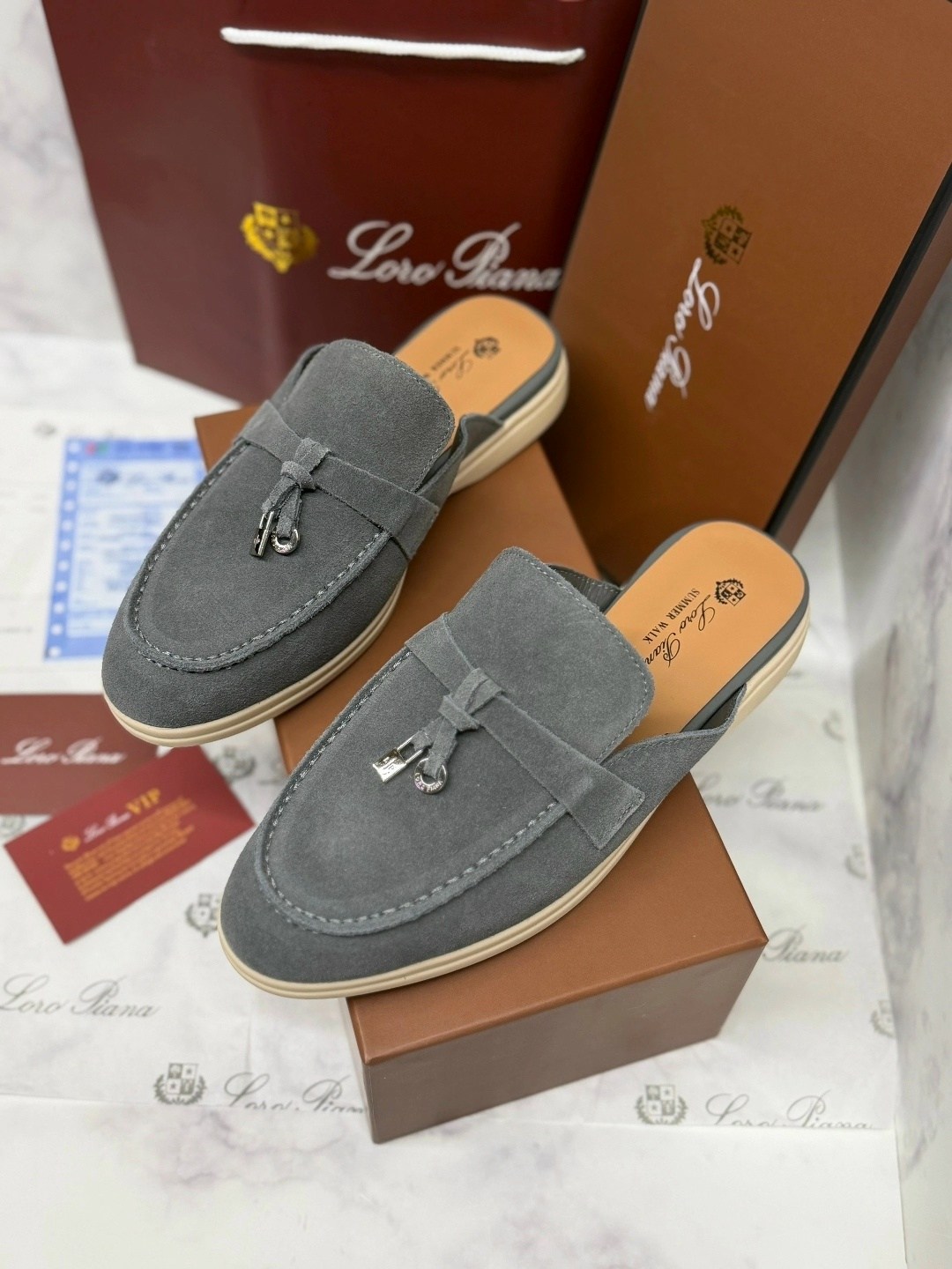 мюли loro piana,,лоферы loro piana,женские замшевые мюли loro piana голубые,лоферы замшевые