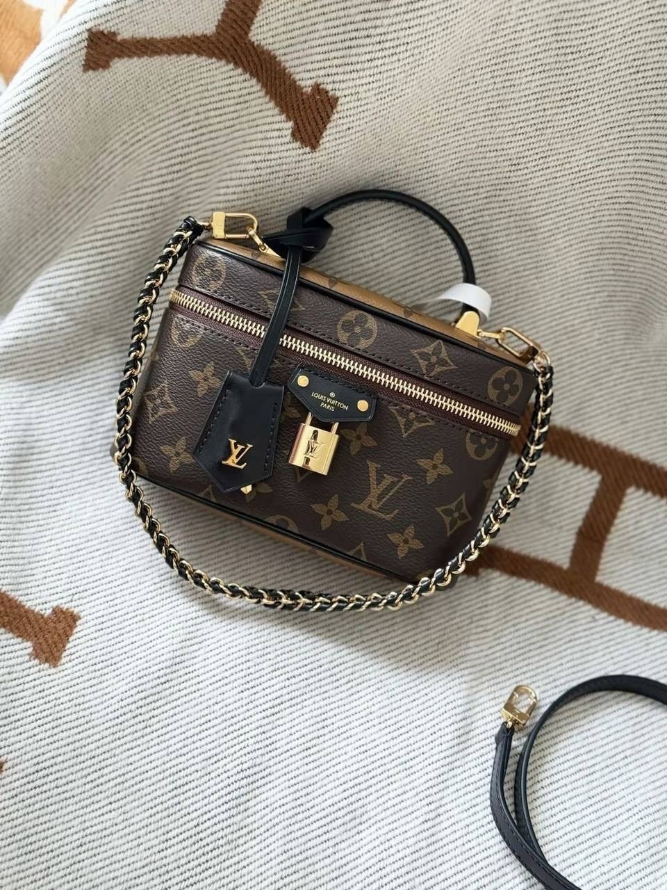 сумка,louis vuitton сумки,модная сумка,louis vuitton сумка на плечо,модная женская сумка