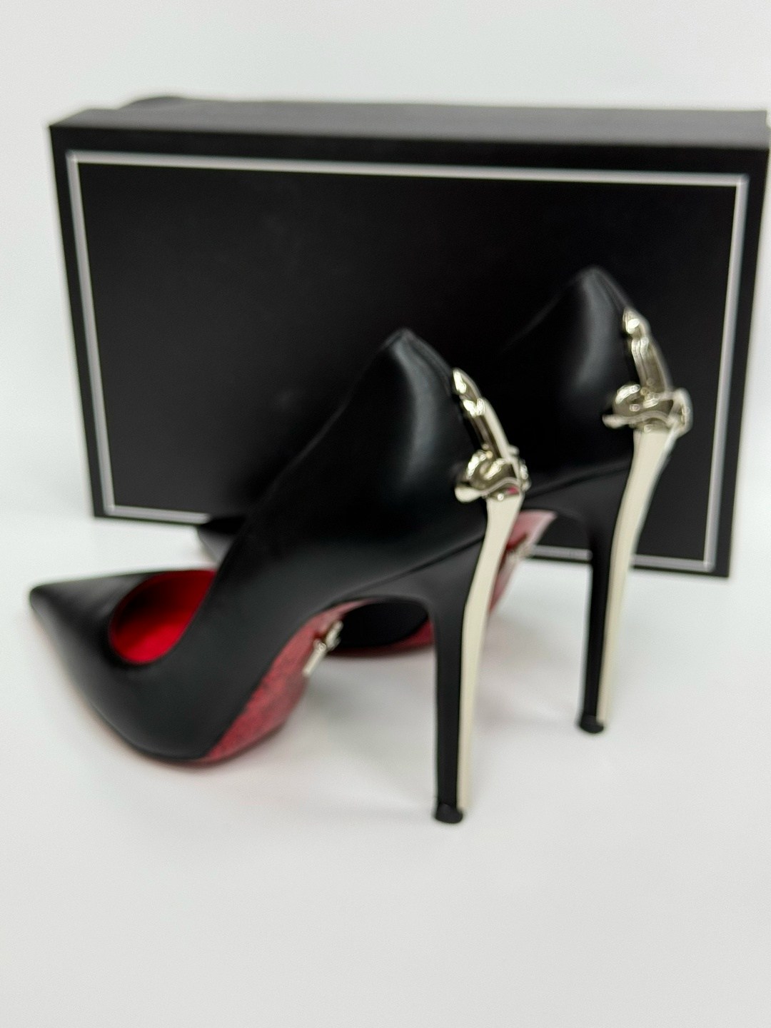 ,модные туфли,женские туфли лодочки,женские каблуки,лакированные туфли