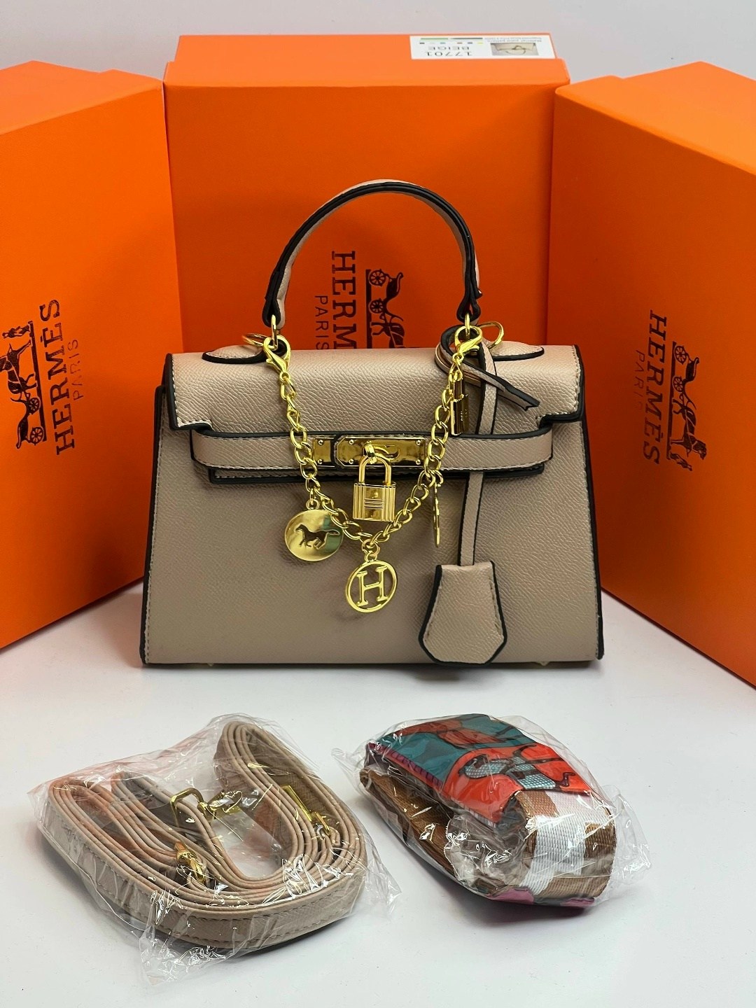 женская сумка hermes,гермес сумка,сумка hermes,hermes сумка на плечо,эрмес сумка