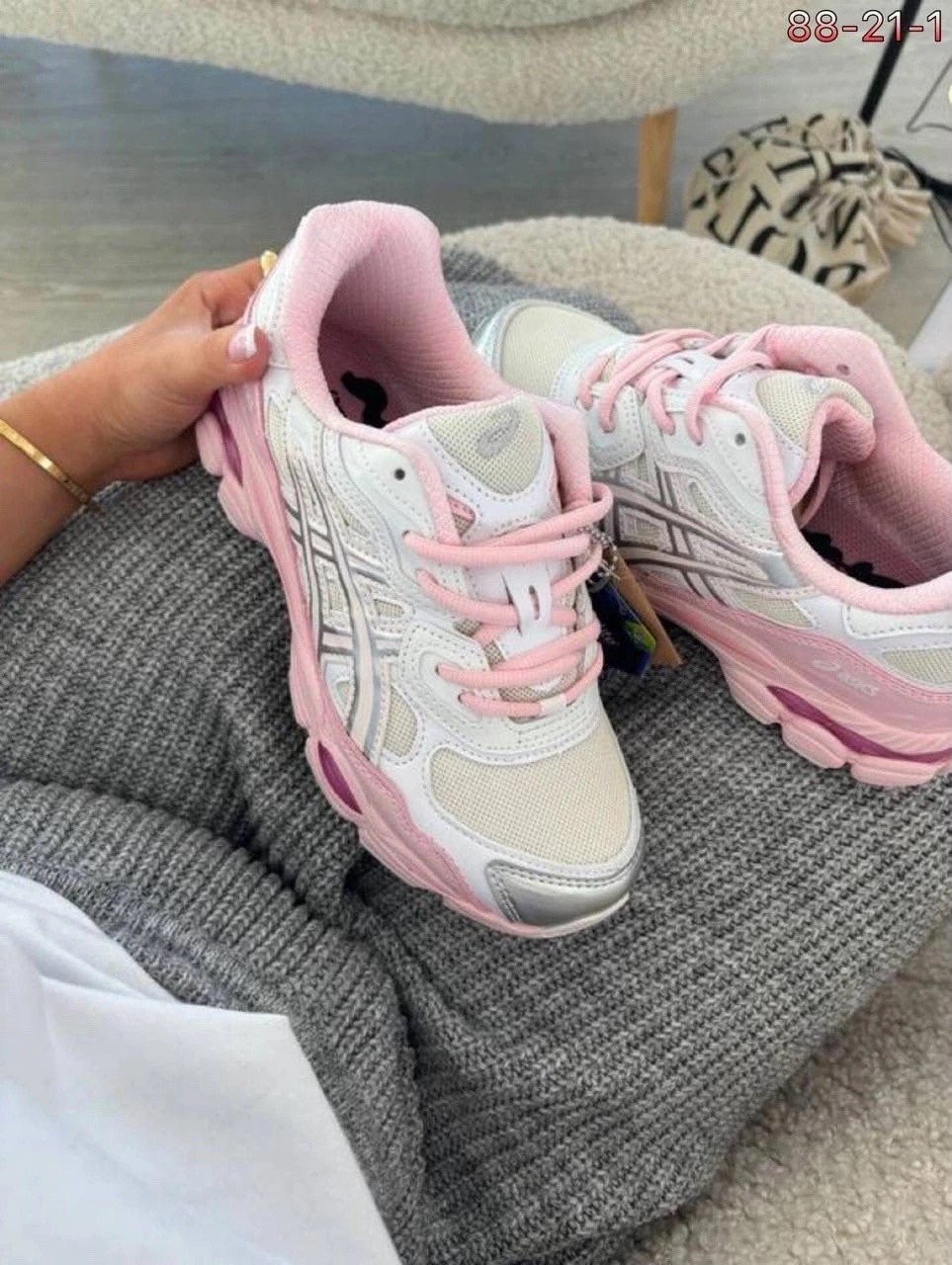 кроссовки женские asics,женские кроссовки,кроссовки asics gel nyc,кроссовки asics gel kahana 8,кроссовки asics