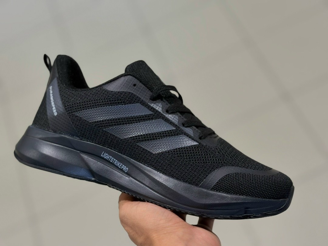 кроссовки adidas,кроссовки мужские adidas,кроссовки,adidas беговые кроссовки,мужские кроссовки adidas response