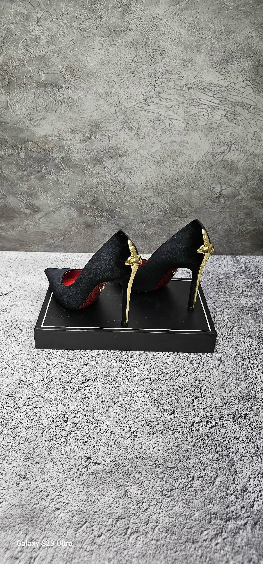 ,туфли лодочка,туфли christian louboutin,женские туфли,женские туфли лодочки
