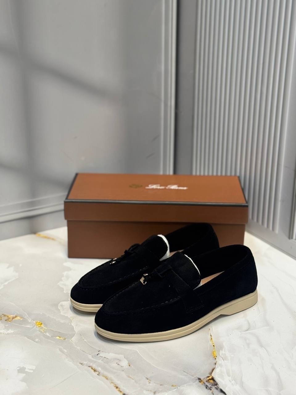 loro piana коричневые замшевые лоферы,замшевые лоферы,,лоферы loro piana,мокасины замшевые