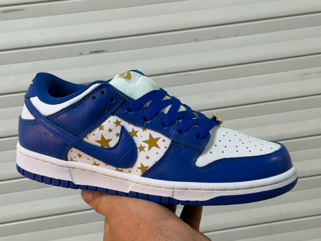 dunk low nike,nike dunk low green,nike sb dunk,nike supreme,nike dunk low varsity green